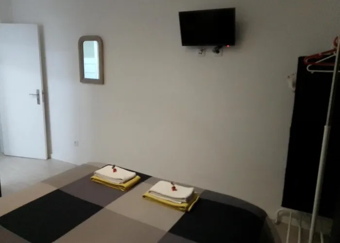 Affittacamere Marialva Park Corroios