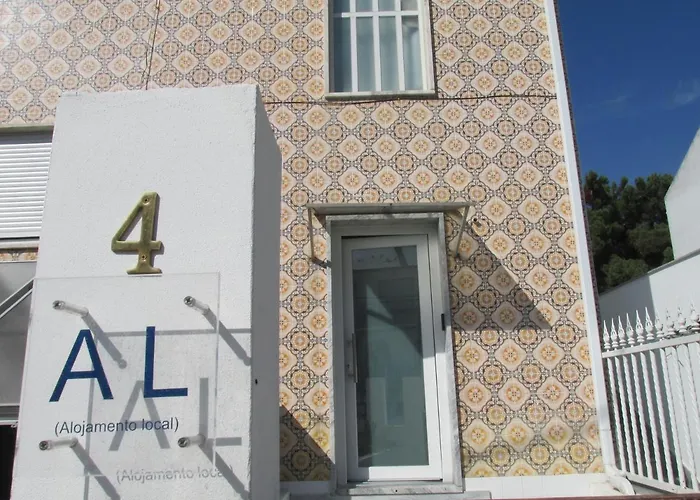 Marialva Park 3* Corroios